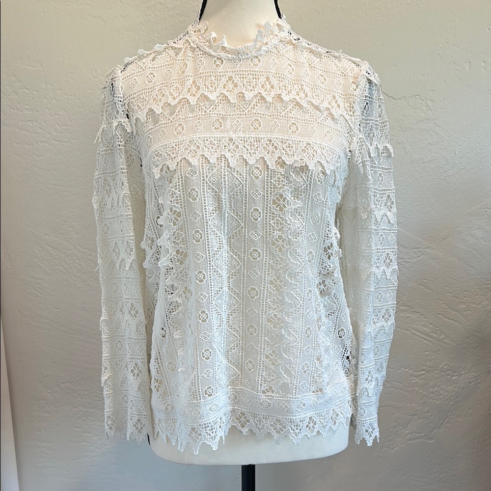 Elegant White Lace Women's Top
